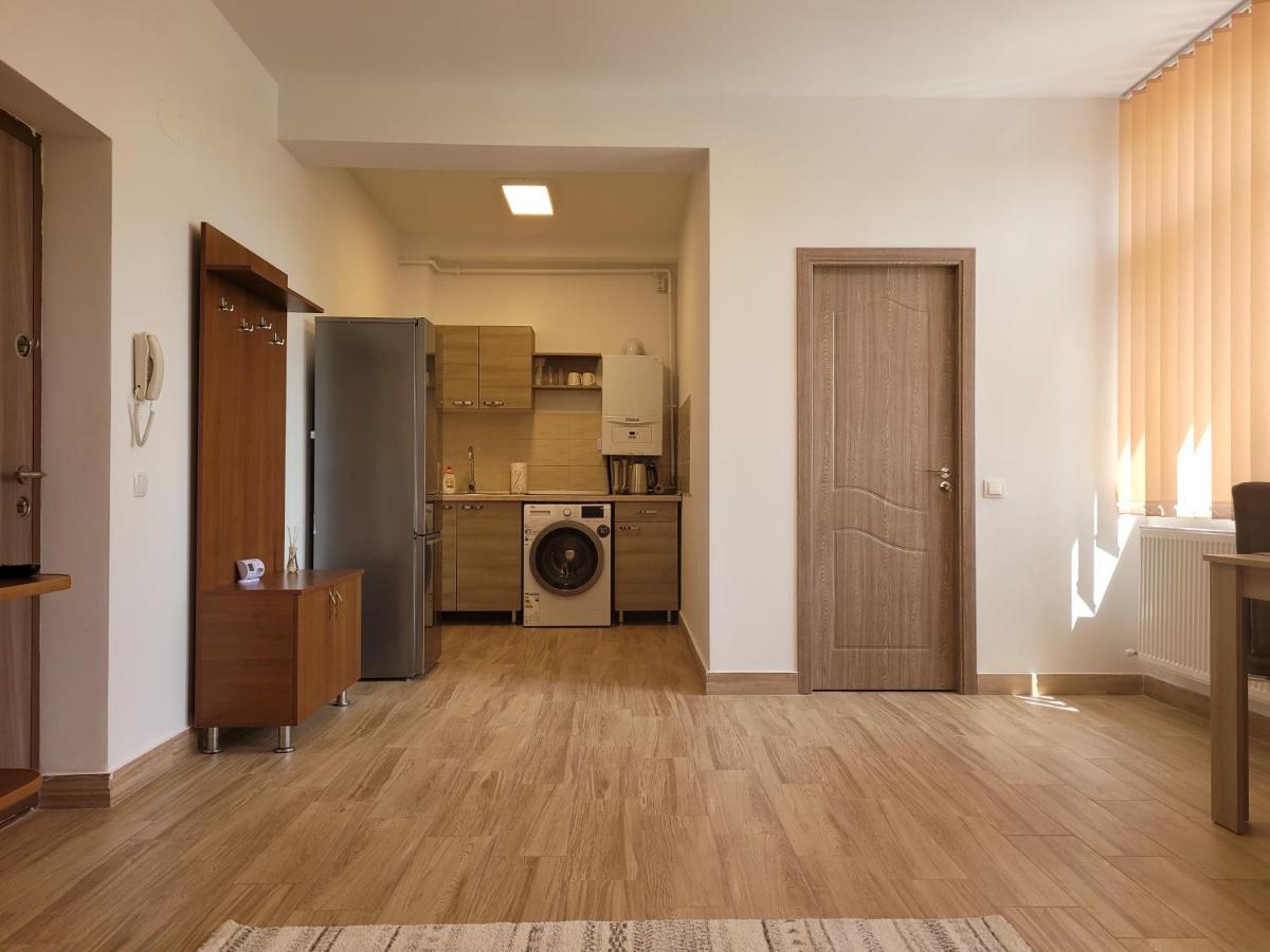 Apartamente Livada Râmnicu Vâlcea Exteriör bild