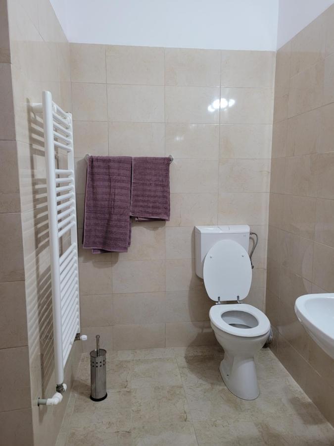 Apartamente Livada Râmnicu Vâlcea Exteriör bild